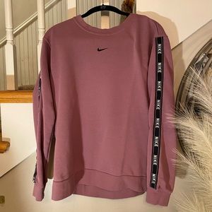 Adorable purple Nike sweatshirt